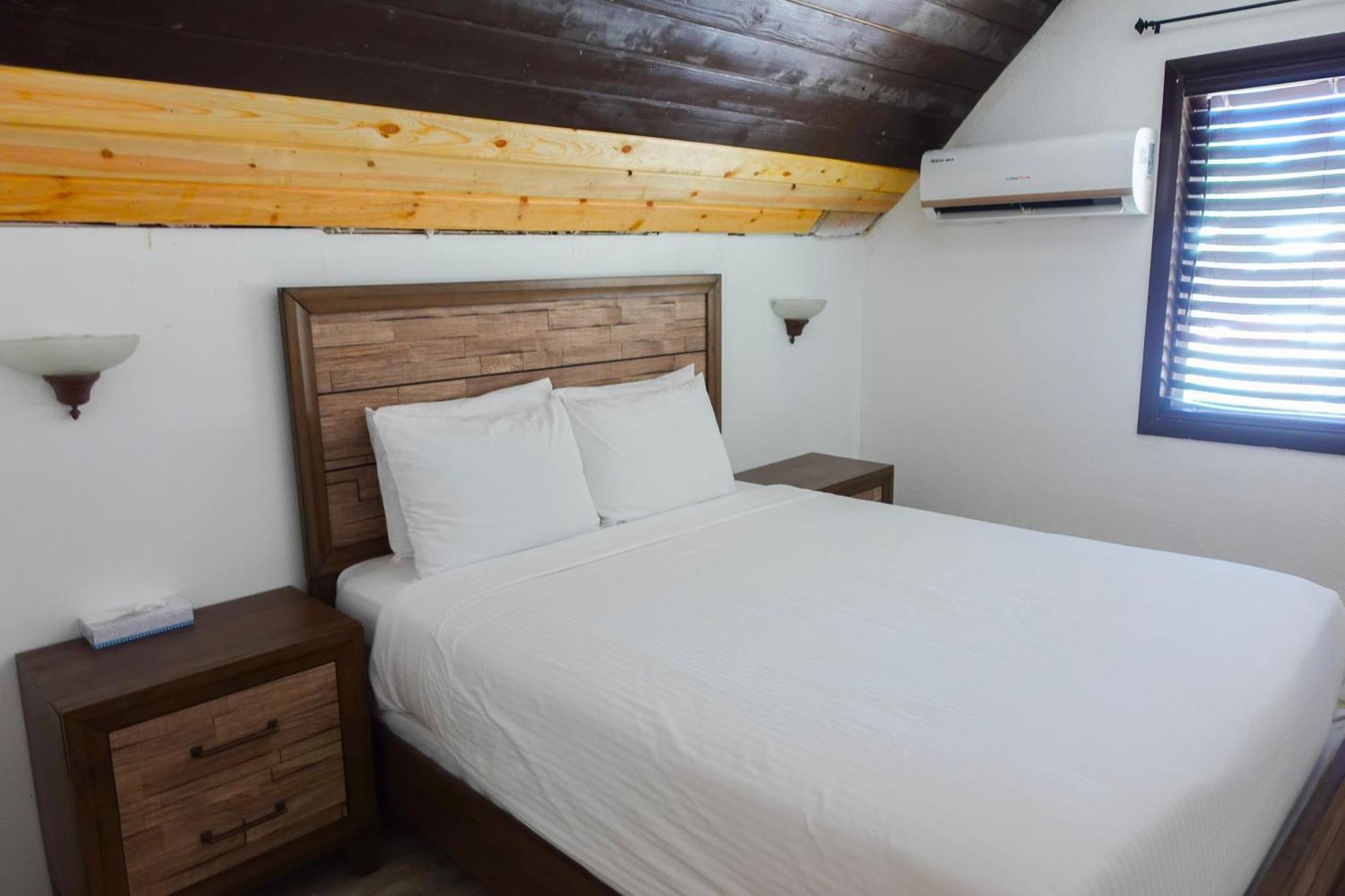 Sleepy Hollow Cabins & Hotel Crestline Zewnętrze zdjęcie